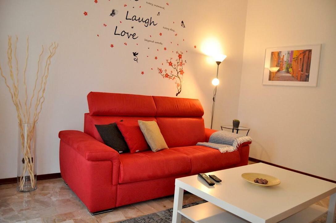 La Casa Di Sarita Apartman Pavia Kültér fotó